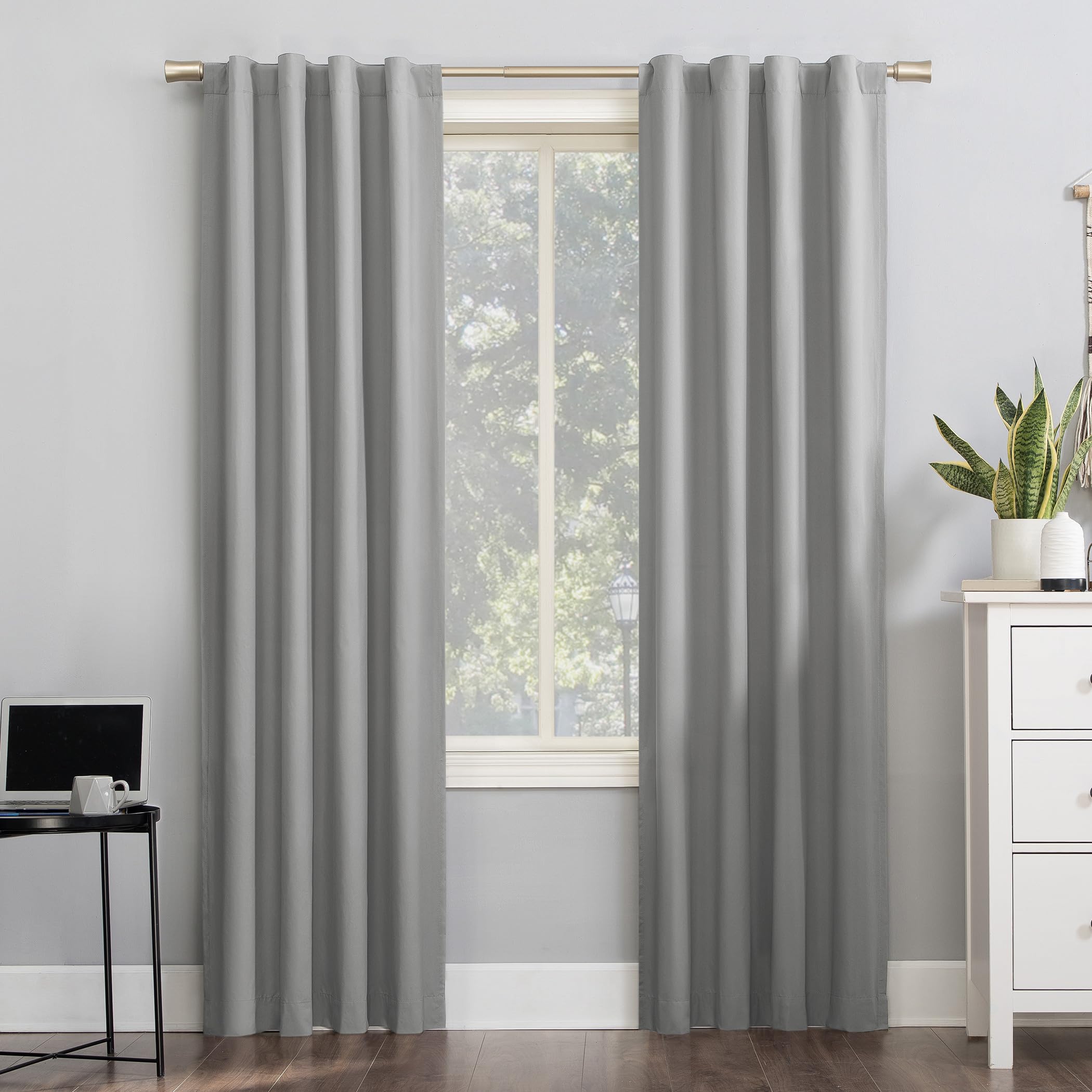 Sun Zero Cyrus Thermal Total Blackout Back Tab Curtain Panel