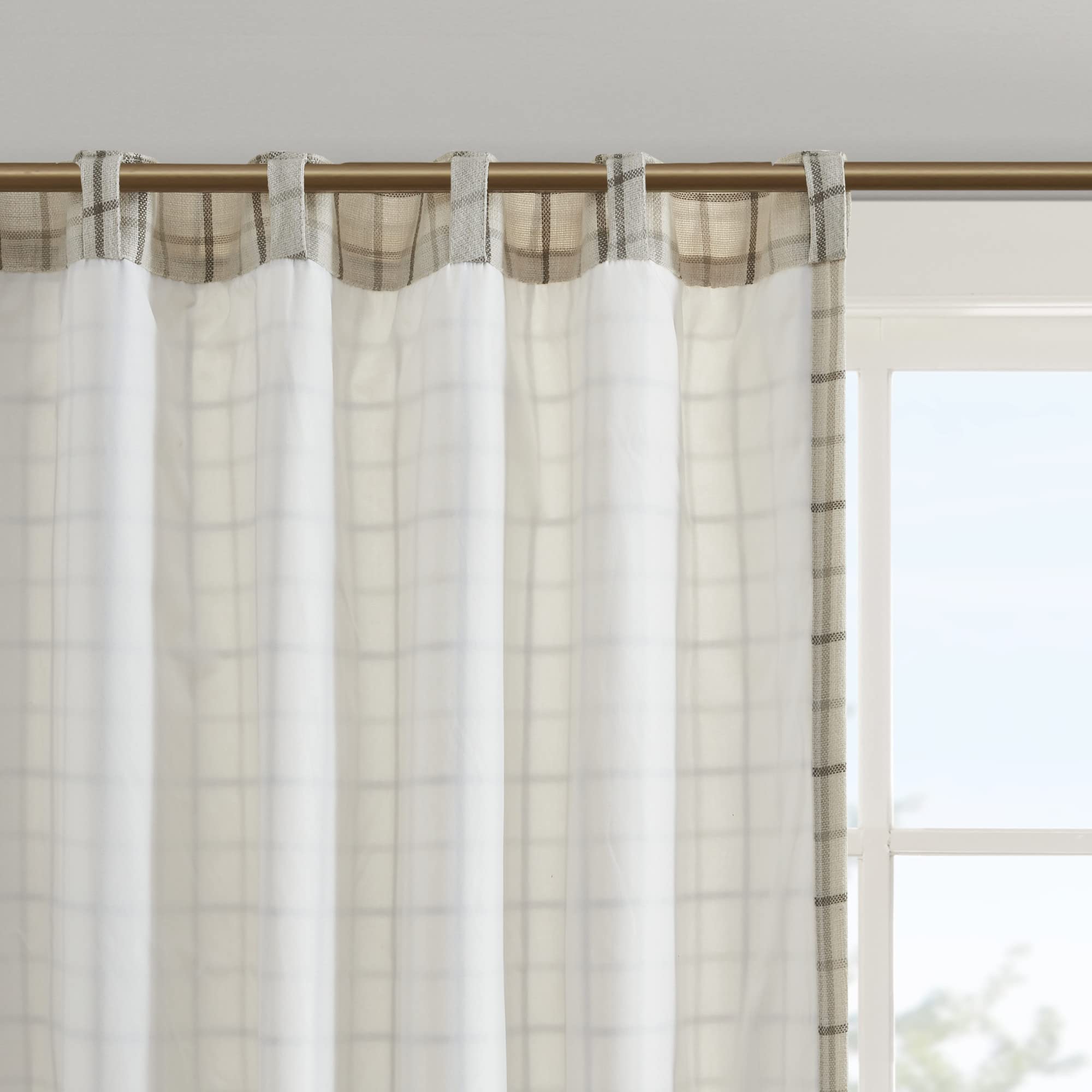 Madison Park Anaheim Cabin Plaid Curtain Window, Thermal Insulated Fleece Lining, Living Room Decor Light Blocking Drape for Bedroom, 1-Single Panel Pack, 50" x 95", Rod Pocket, Natural