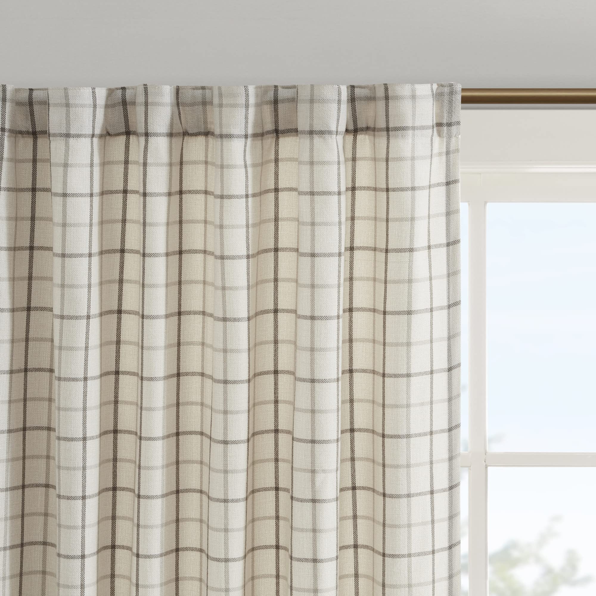 Madison Park Anaheim Cabin Plaid Curtain Window, Thermal Insulated Fleece Lining, Living Room Decor Light Blocking Drape for Bedroom, 1-Single Panel Pack, 50" x 95", Rod Pocket, Natural