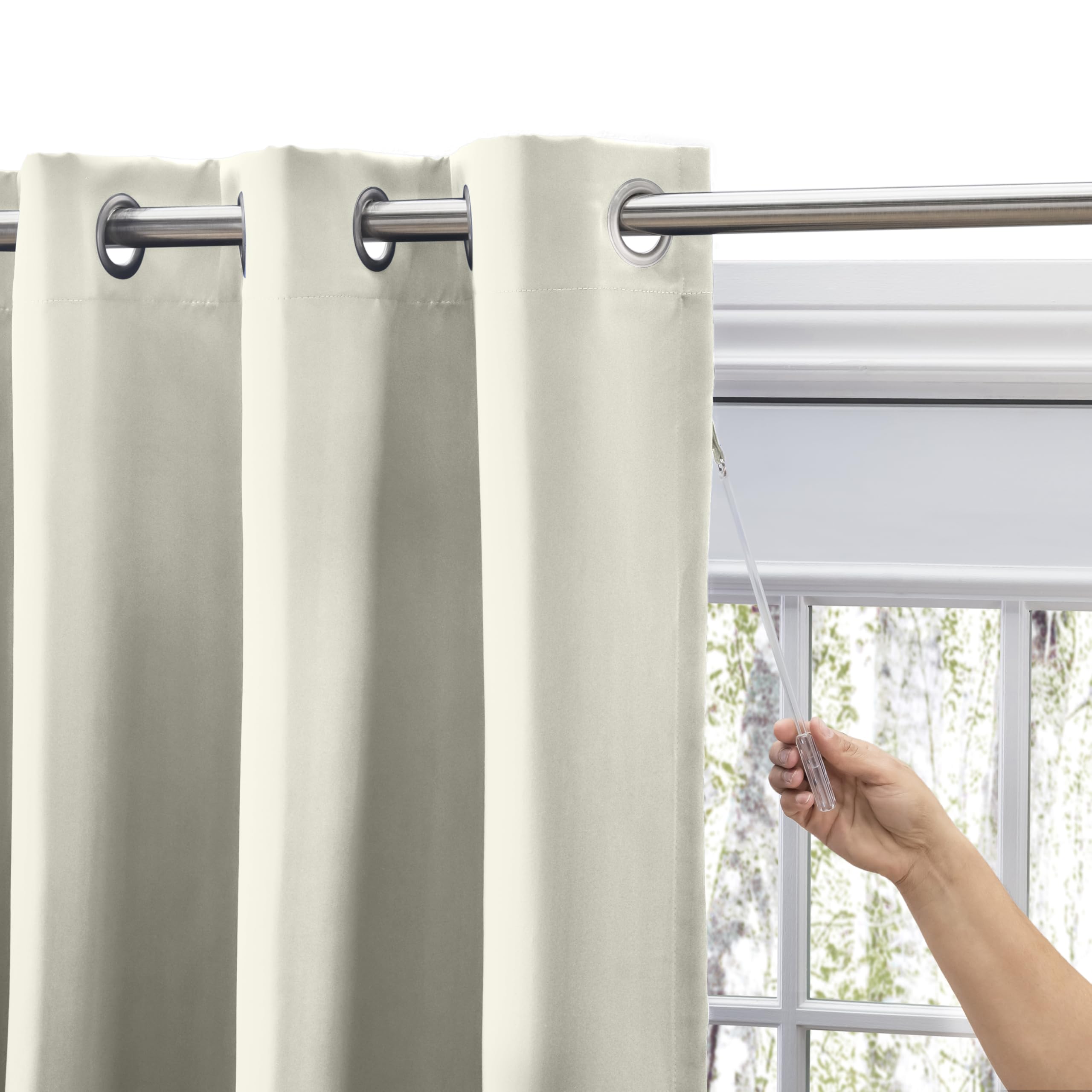 Ricardo Ultimate Blackout Grommet Panel with Wand, 56" W x 36" L, Ivory