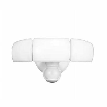 MaxDetect 240-Degree White Motion Activated Wired Outdoor 3-Head Flood Light