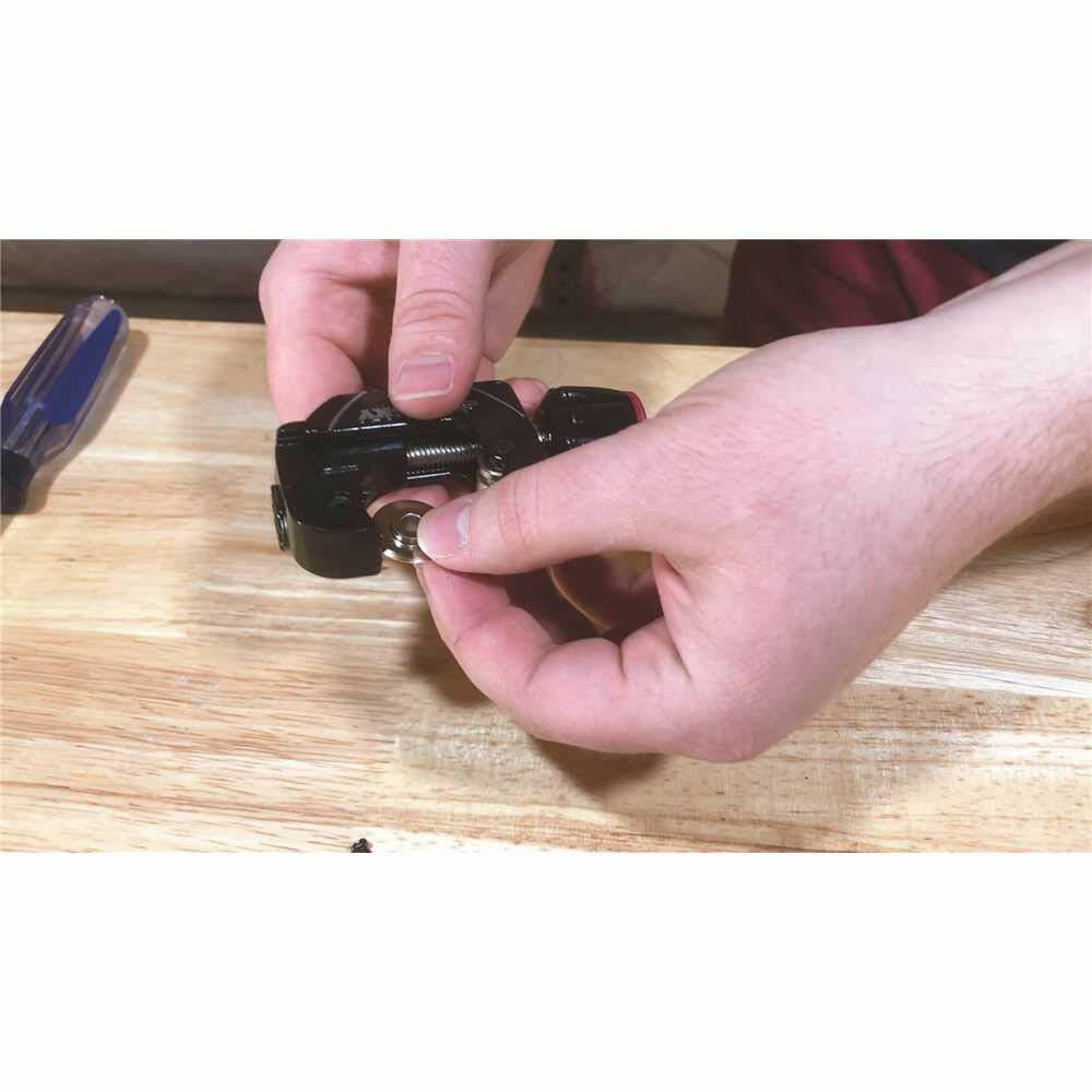Husky Quick Release 1-1/8 in. Mini Tube Cutter