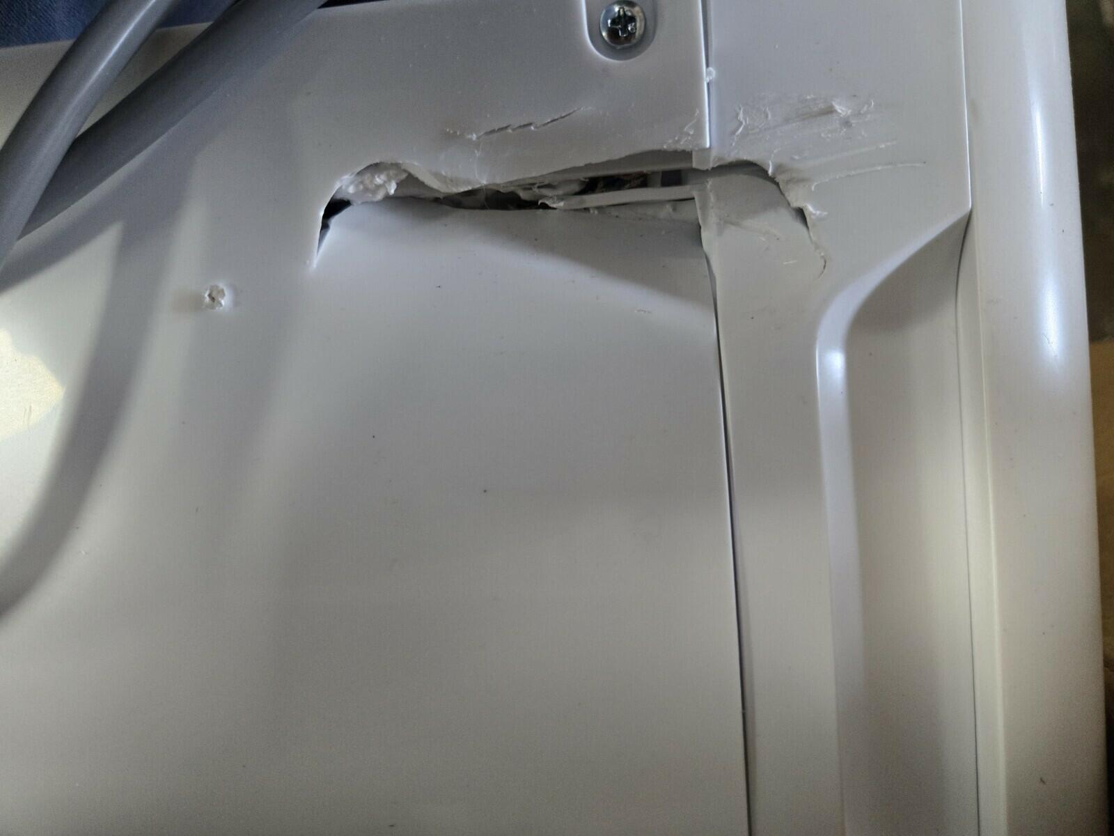 GE ADHL35LA Dehumidifier - White