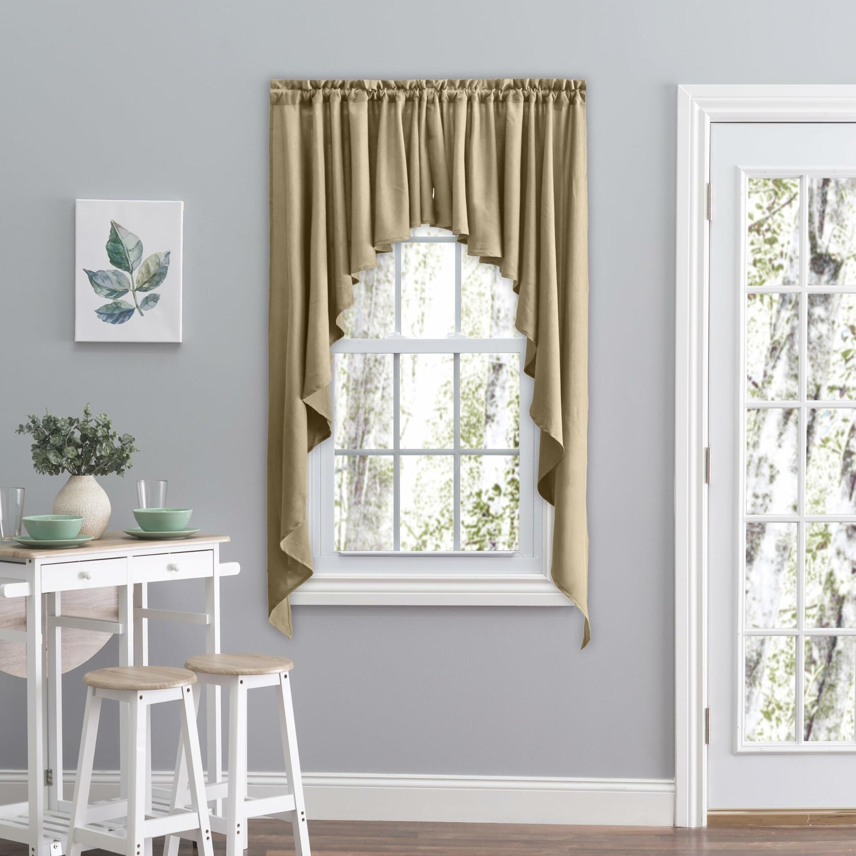 Ricardo Glasgow Swag Set Red 62 x 24