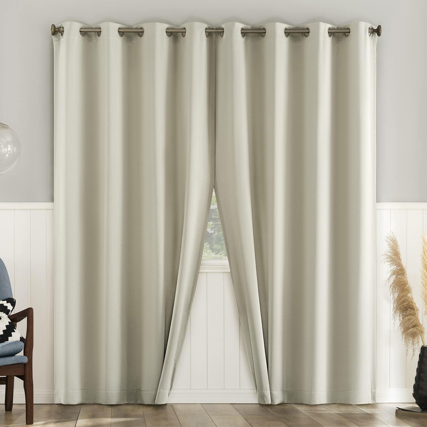 No. 918 Brandon 2-pack Magnetic Closure Room Darkening Grommet Curtain Panel