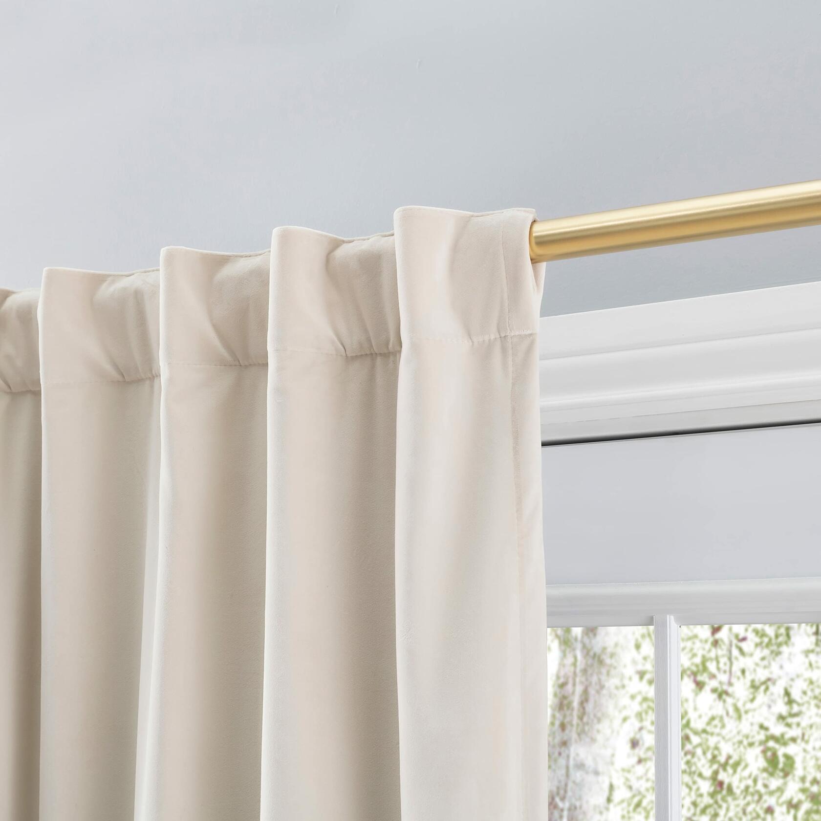 Ricardo Trading Velvet Lined RP w/BT Panel 50x84 Champagne