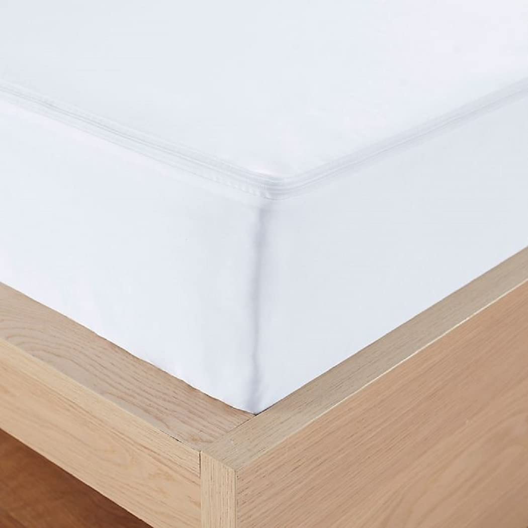 SleepSafe Ultra, Ultimate Waterproof Full Box Spring Protector