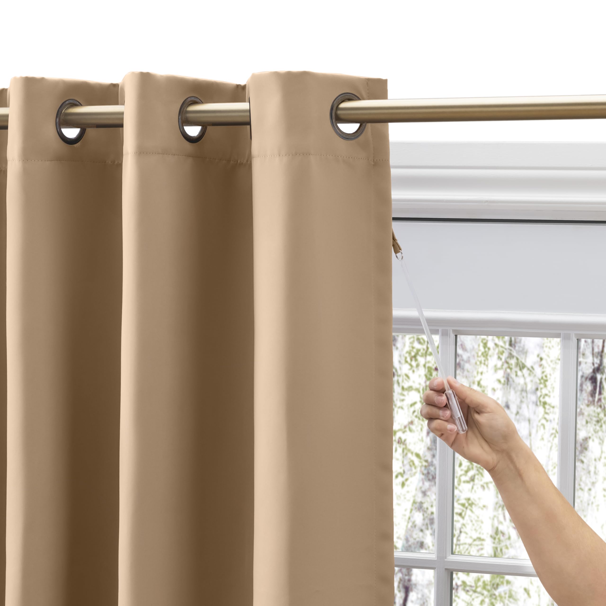 Ricardo Ultimate Blackout Grommet Panel With Wand, 56"W x 54"L, Sand