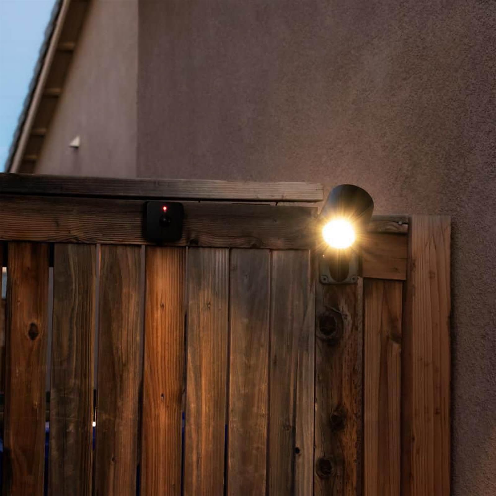 NOVOLINK Wirelessly Connected Black LED Spotlight with Outdoor Motion Sensor