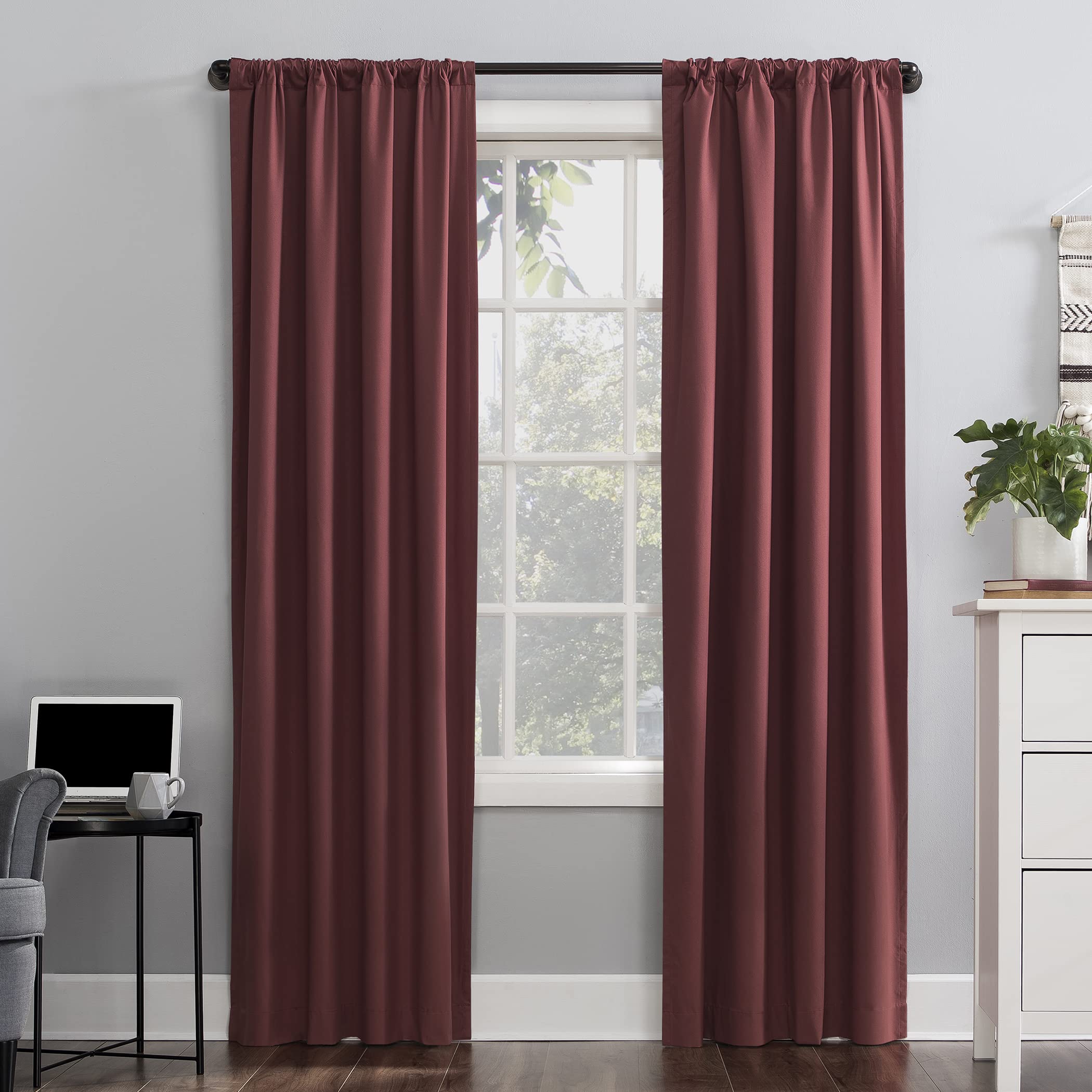 Sun Zero Cyrus Thermal Total Blackout Back Tab Curtain Panel