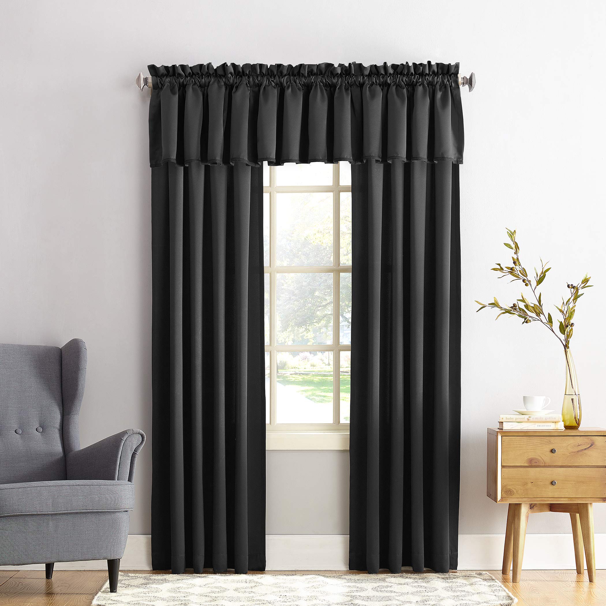 Sun Zero Barrow Energy Efficient Rod Pocket Curtain Single Panel