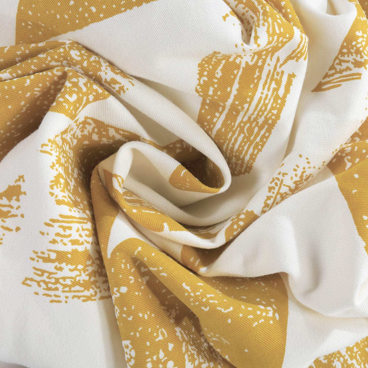 HPD Half Price Drapes Printed Cotton Twill Curtains For Room Décor 50 X 96 (1 Panel), PRTW-D35-96, Triad Gold