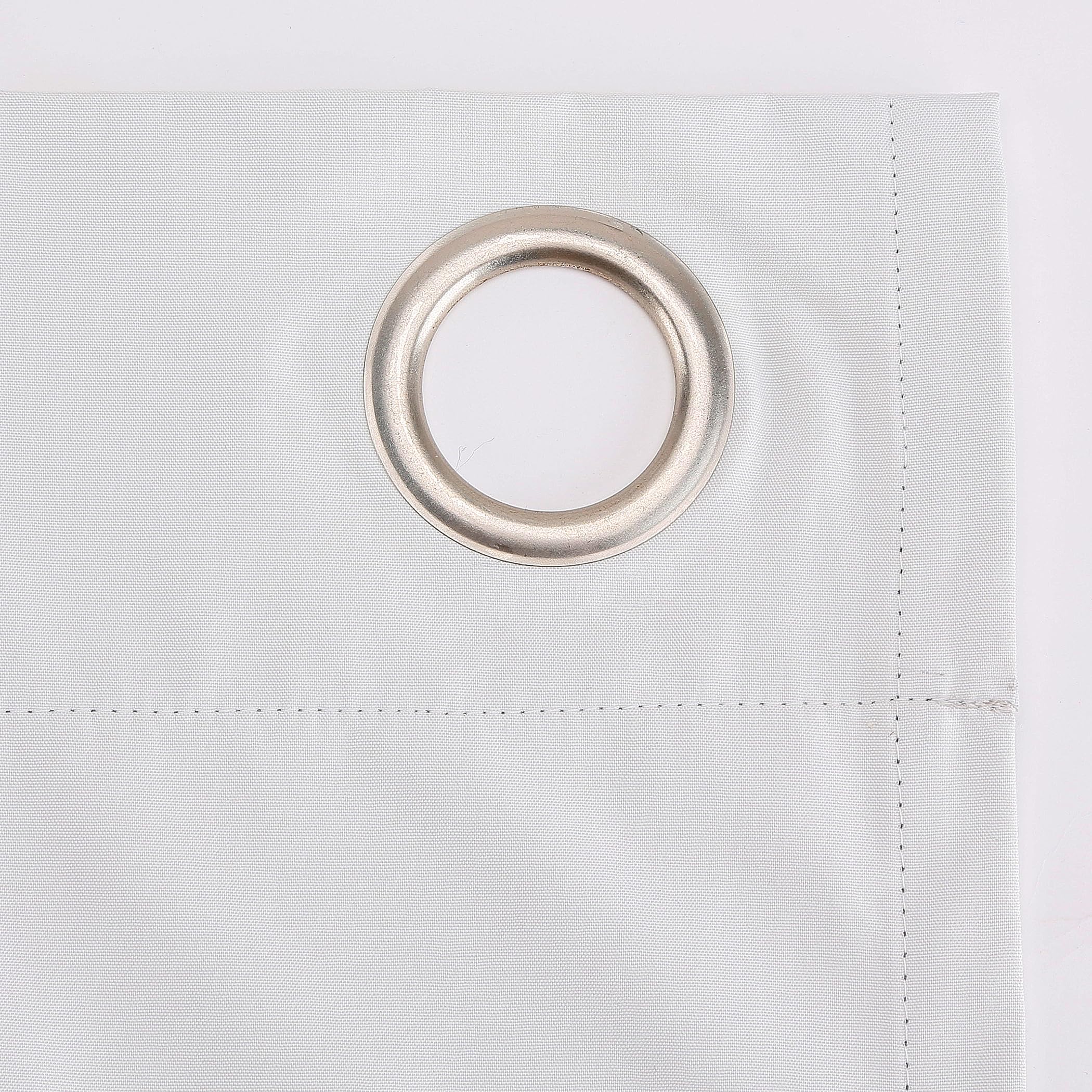 Sun Zero Cyrus Thermal 100% Blackout Grommet Curtain Single Panel
