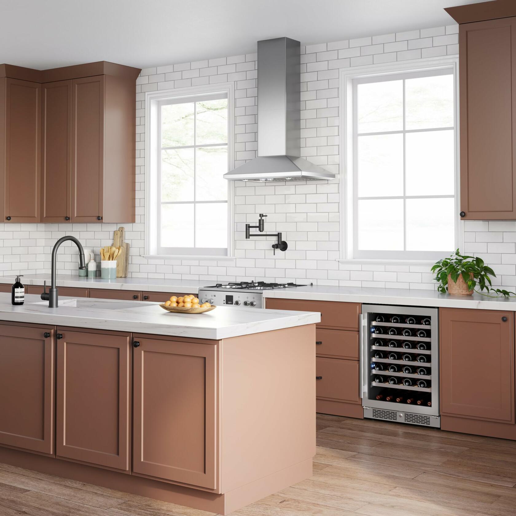 Signature Hardware 465187 Ridgeway 1.75 GPM Single Handle Pull-Down Kitchen Faucet