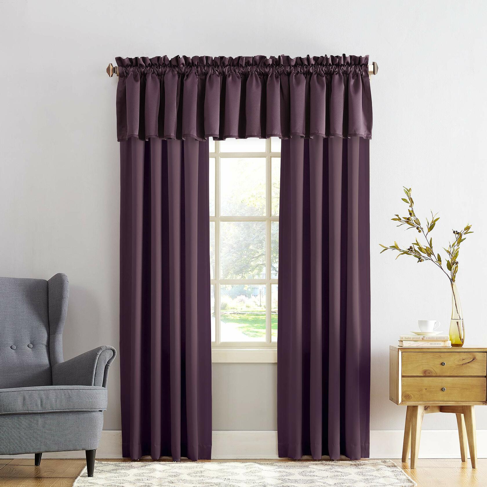 Sun Zero Barrow Energy Efficient Rod Pocket Curtain Single Panel