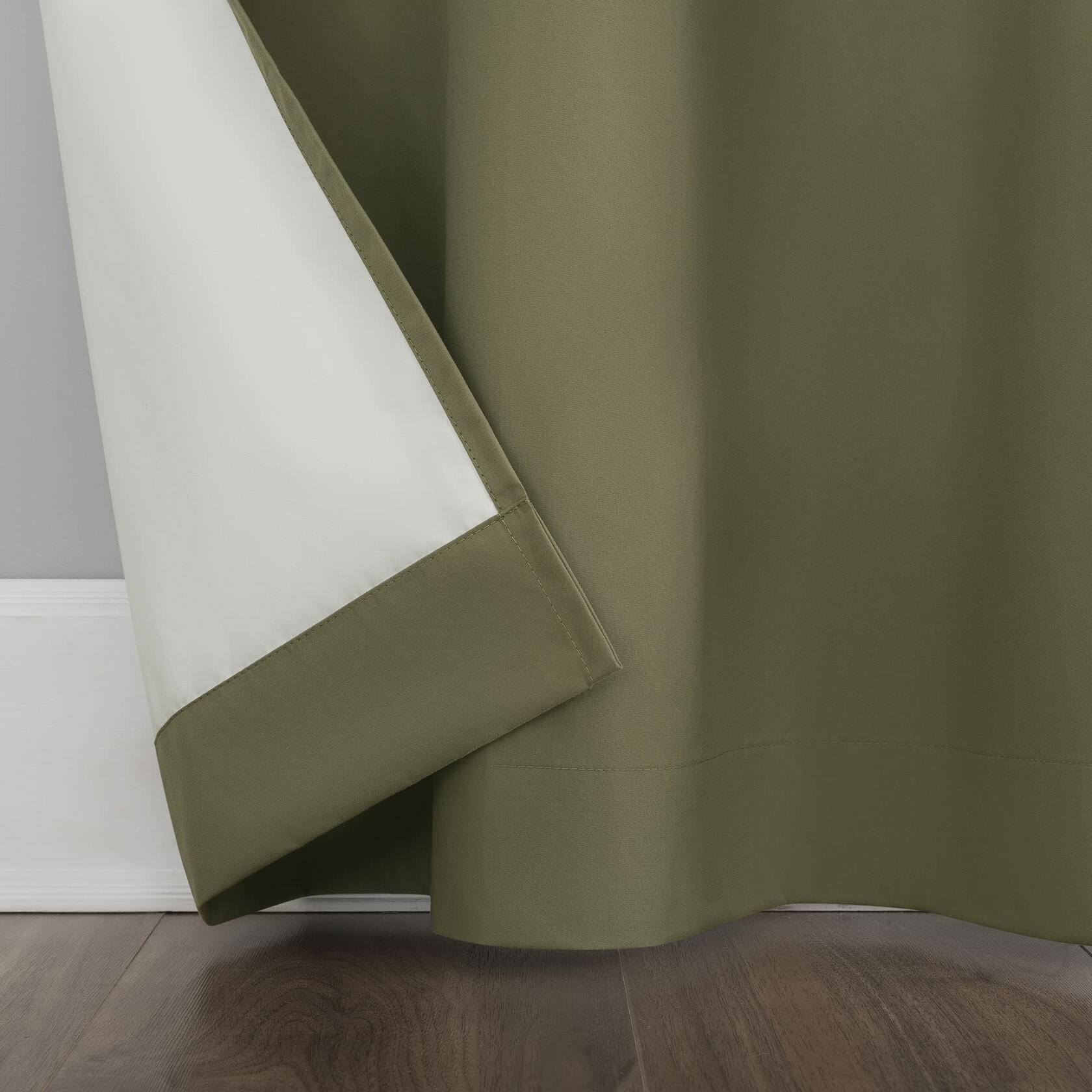Sun Zero Cyrus Thermal 100% Blackout Grommet Curtain Single Panel