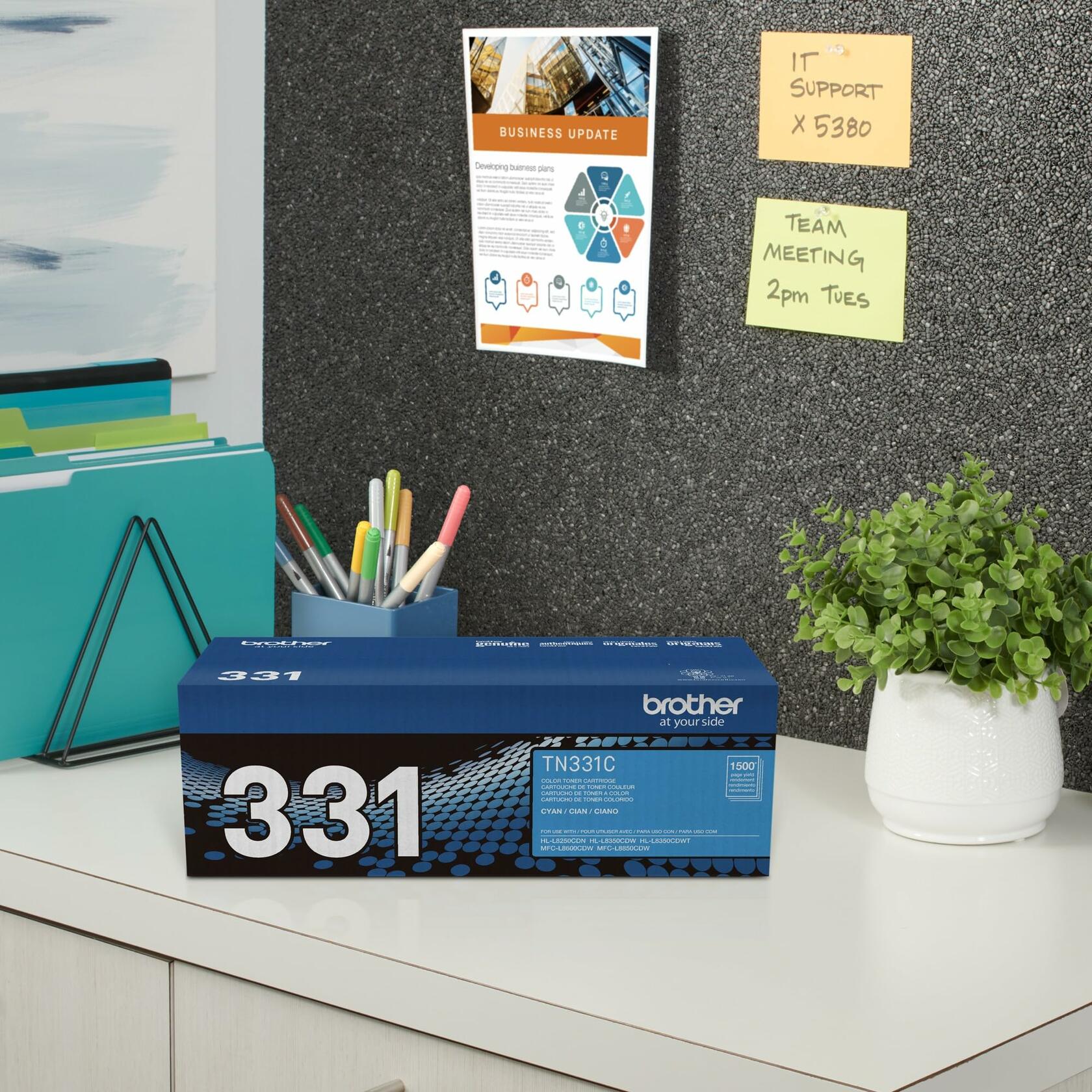 Brother TN-331C DCP-L8400 L8450 HL-L8250 L8350 MFC-L8600 L8650 L8850 Toner Cartridge (Cyan) in Retail Packaging.