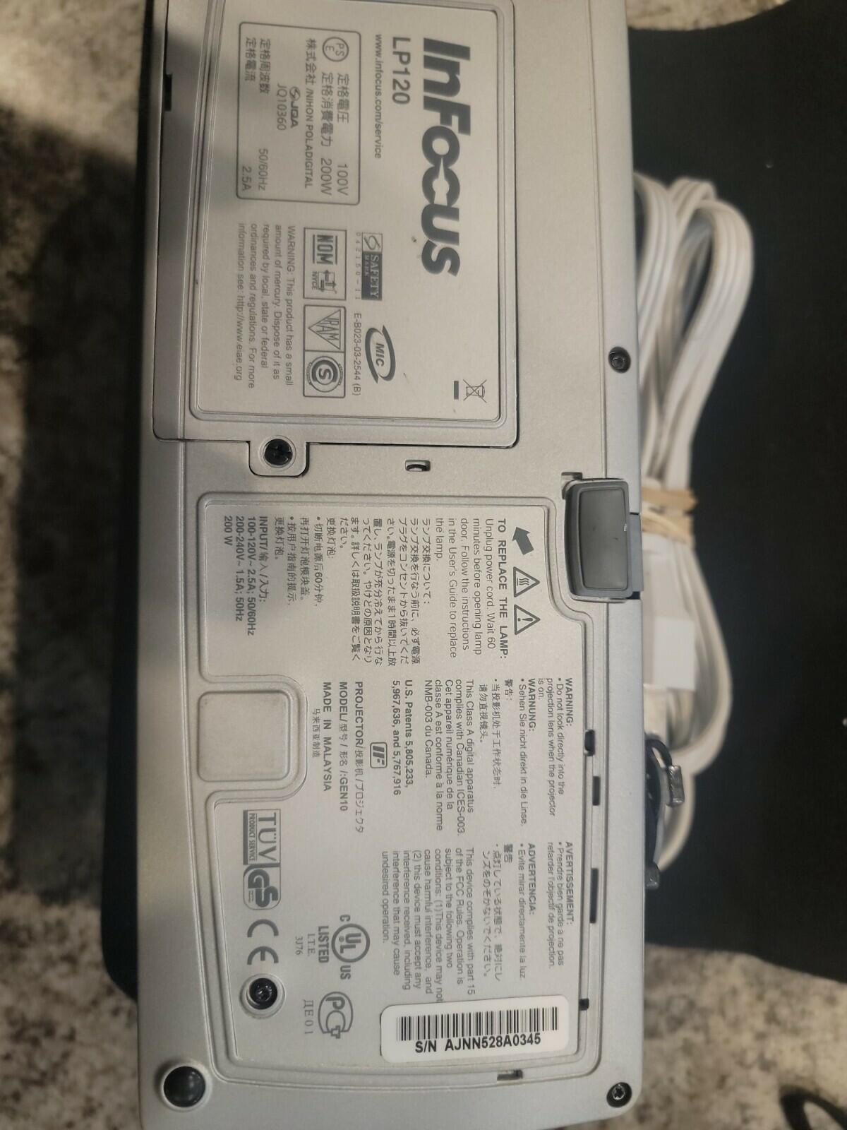 InFocus LP120 DLP Projector