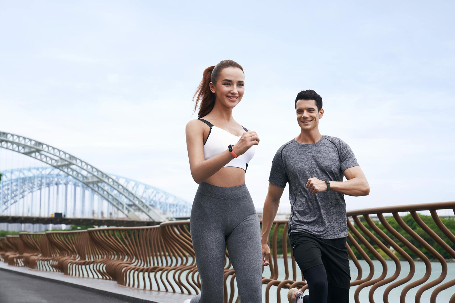 Amazfit Band 5 Activity Fitness Tracker with Alexa Built-in, 15-Day Battery