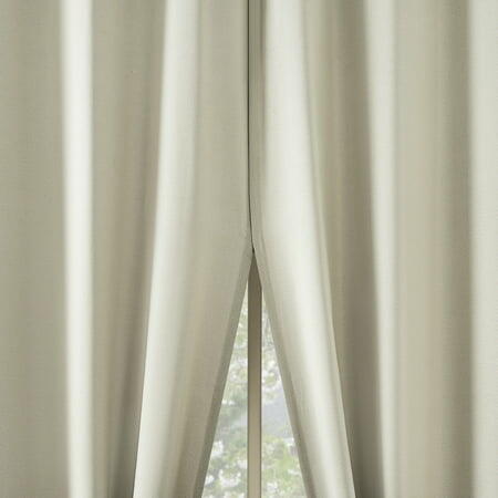 No. 918 Brandon 2-pack Magnetic Closure Room Darkening Grommet Curtain Panel