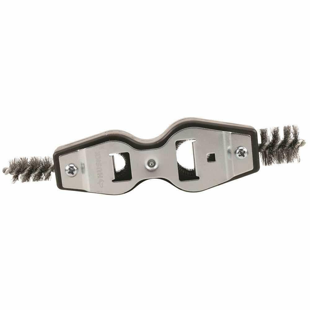 Husky 80-726-111 6-in-1 Fitting Brush