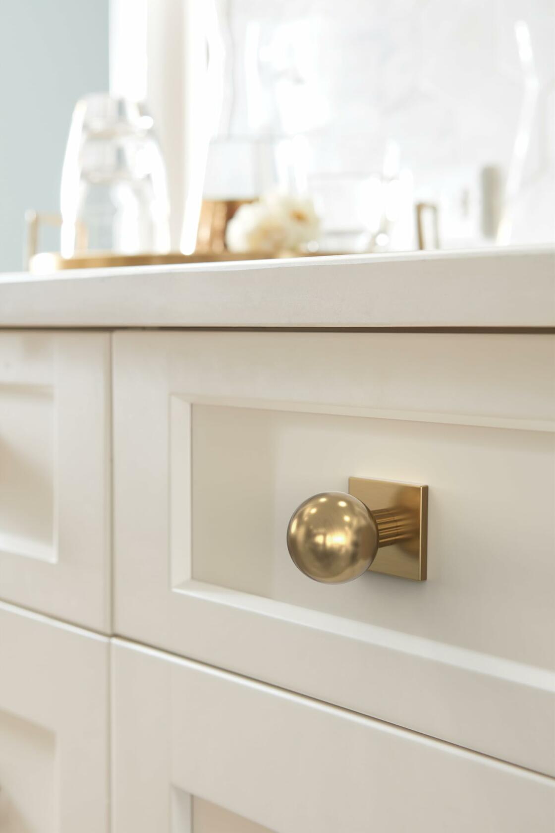 Amerock Ladera 1-3/16 inch (30mm) Length Square Champagne Bronze Cabinet Knob Backplate, BP37760CZ