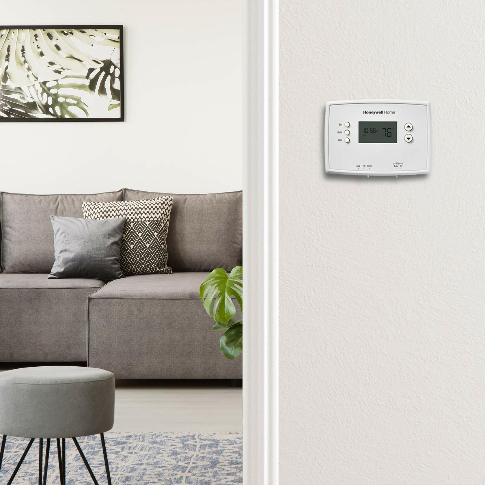 Honeywell Home RTH221B1039 RTH221B Programmable Thermostat, White