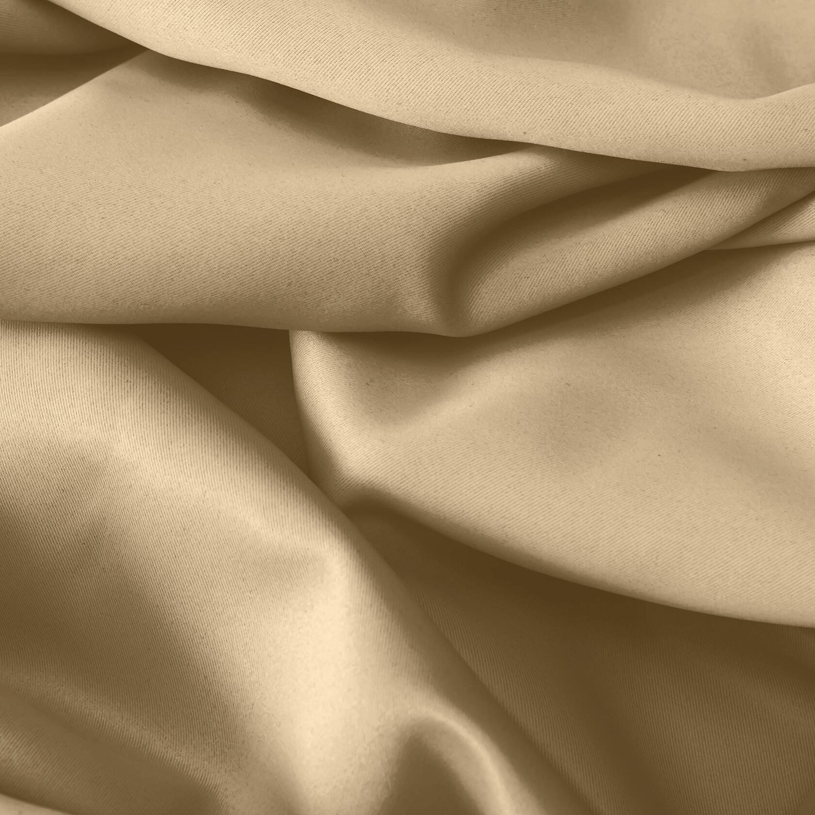 Ricardo Ultimate Blackout Grommet Panel With Wand, 56"W x 54"L, Sand